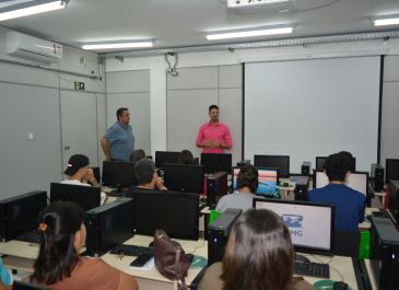  Formandos do Curso de Informática Básica recebem certificados
