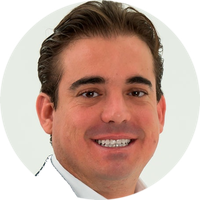 Adriano Alvarenga